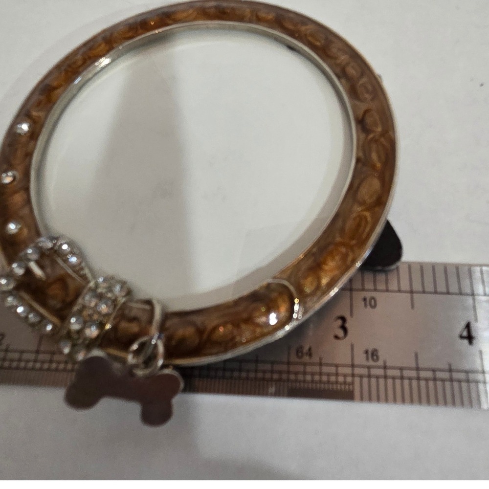 Miniature Round Dog Collar Picture Frame Brown Enamel Rhinestone Bone Charm 3in - Picture 4 of 5